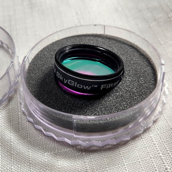 Orion SkyGlow Broadband Filter - 1.25" Round Mounted with case for telescope - Picture 3 of 9